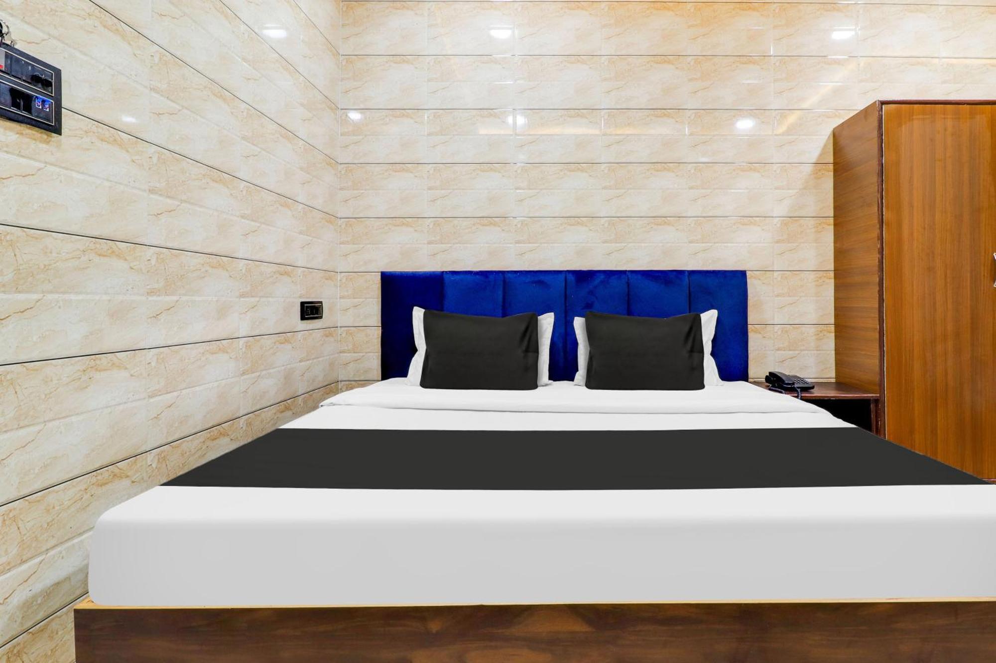 Hotel O Krishna Priya Haridwār Zewnętrze zdjęcie